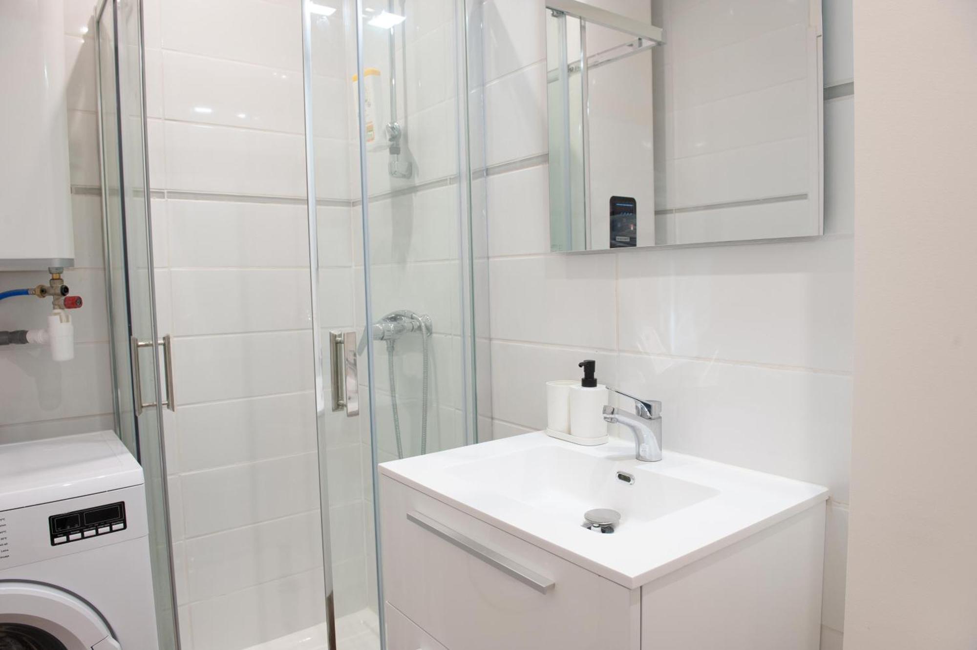 Immeuble De 3 Appartements Avec Cour Interieure Brest Room photo